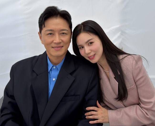 진태현 소셜 계정 캡처