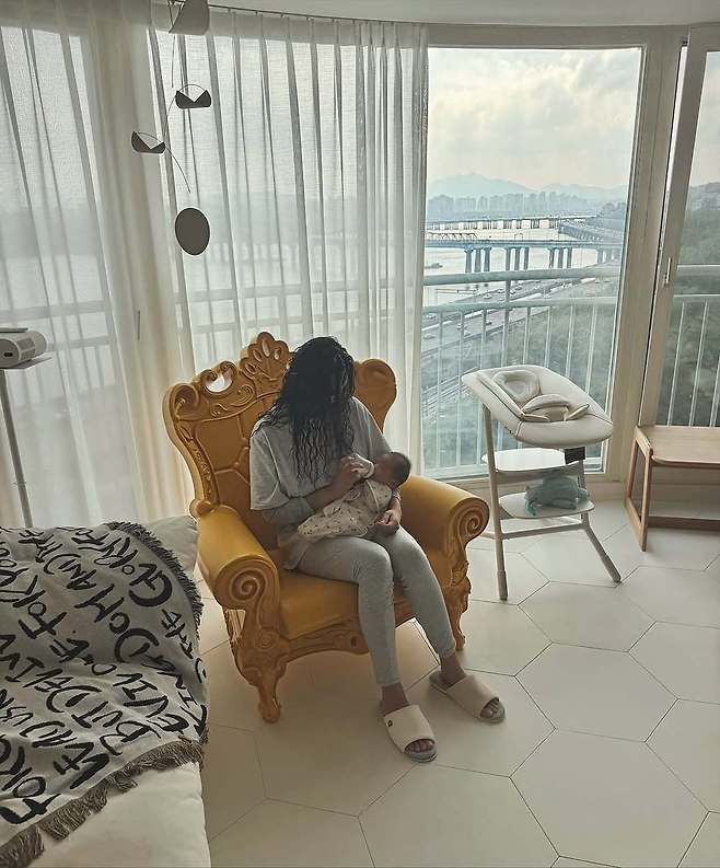 지소연 소셜네트워크서비스 계정