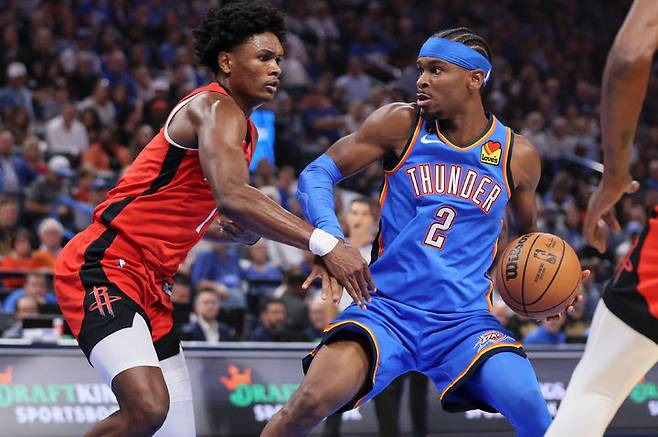 [오클라호마시티=AP/뉴시스]미국프로농구(NBA) 오클라호마시티 선더(OKC)의 가드 샤이 길저스알렉산더. 2025.10.22.