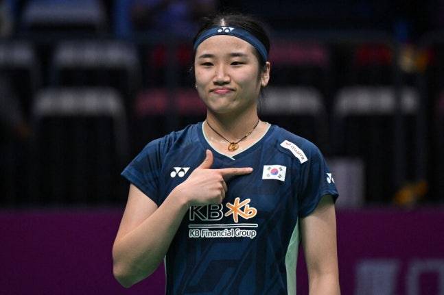 ▲ 올해만 8승을 휩쓴 안세영의 상금은 9억1000만 원에 이른다. 안세영은 22일부터 프랑스 렌에서 열리는 BWF 월드투어 수퍼 750 프랑스오픈에서 9번째 우승에 도전한다. 2년 전 자신이 세운 BWF 단일 시즌 최다승 기록은 10승이다. ⓒ연합뉴스