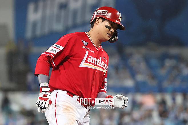 ▲ 올 시즌 거포로서의 가능성을 내비치며 이번 마무리캠프에서의 성장이 기대를 모으고 있는 고명준 ⓒ곽혜미 기자