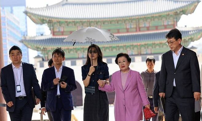 유튜브 방송 ‘주기자 라이브’ 제공