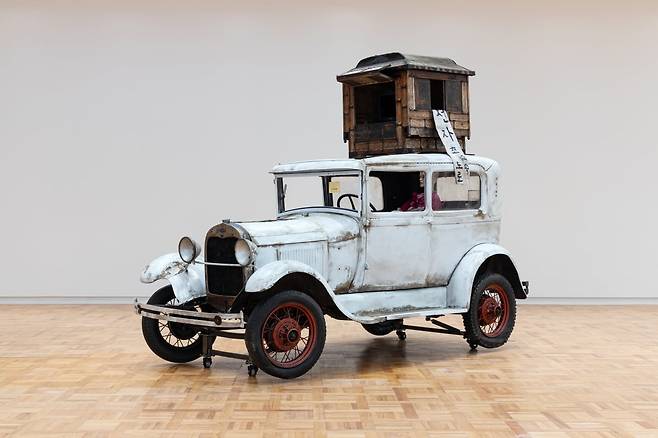 전자 초고속도로 1929 포드, 1993, Mixed media, 366x160x213cm