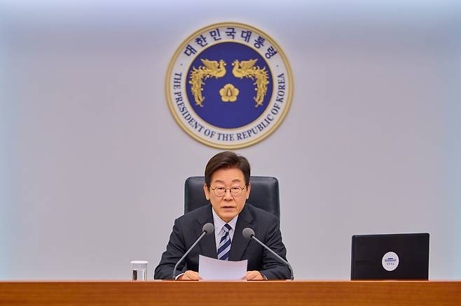 이재명 대통령이 23일 용산 대통령실에서 수석보좌관 회의를 주재하고 있다. 대통령실 제공