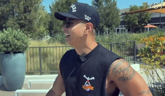 병역 기피로 23년간 입국이 금지된 미국 국적 가수 스티브 유(한국명 유승준). /사진=유튜브 영상 갈무리