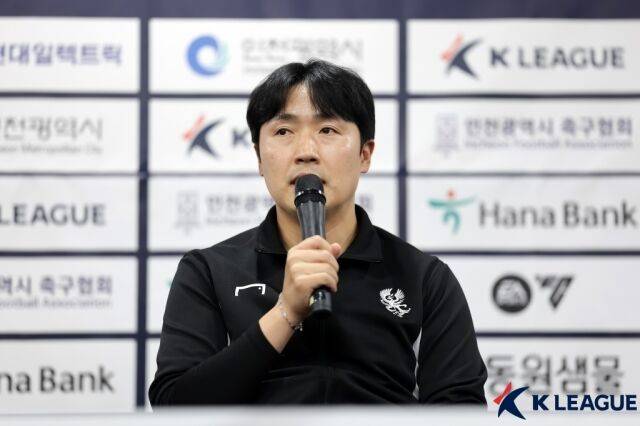 광주 금호고 박요한 수석코치./한국프로축구연맹