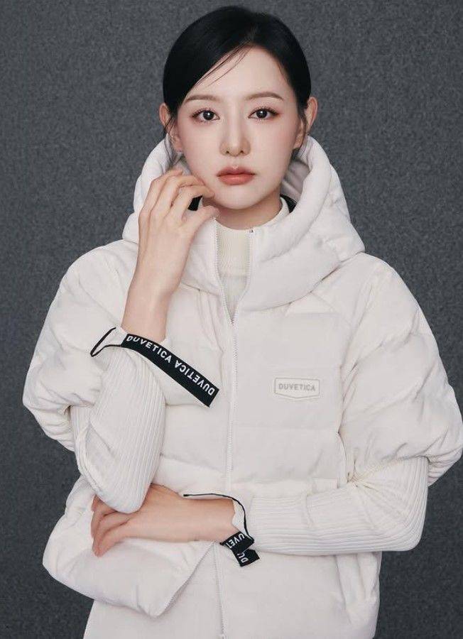 [서울=뉴시스] 김지원. (사진=김지원 인스타그램 캡처) 2025.10.23. photo@newsis.com *재판매 및 DB 금지