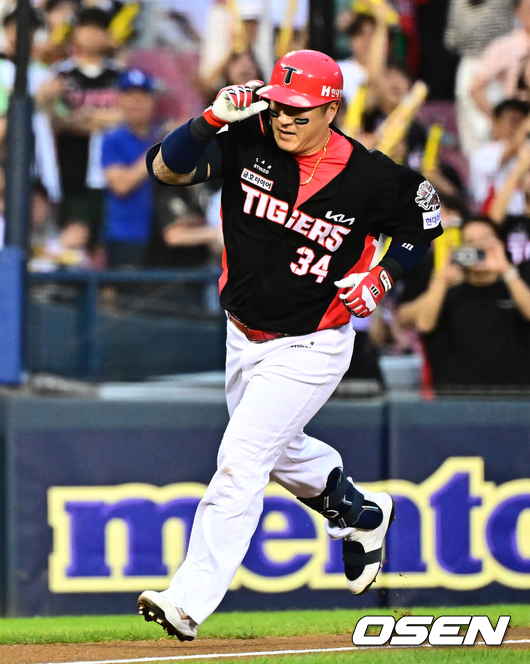 KIA 최형우./OSEN DB