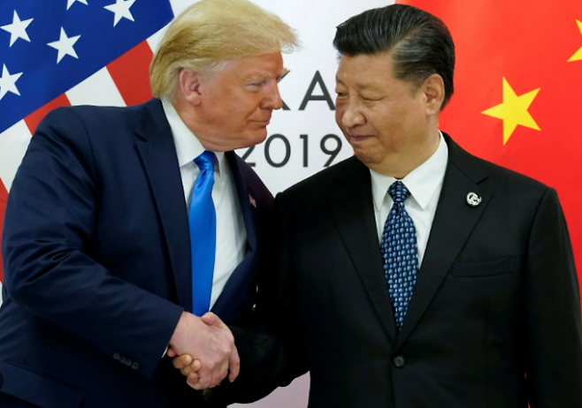 왼쪽부터 도널드 트럼프 미국 대통령, 시진핑 중국 국가 주석