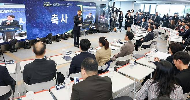 경기북부 AI캠퍼스 개소식에서 축사중인 이동환 고양특례시장.[사진=고양시]