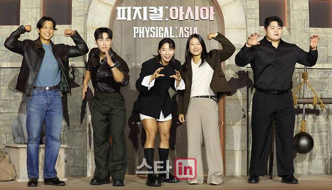 왼쪽부터 아모띠, 윤성빈, 장은실, 최승연, 김민재(사진=이영훈 기자)