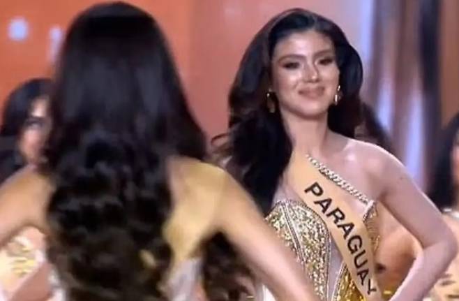 (파라과이 세실리아 로메로, news.com.au 유튜브)