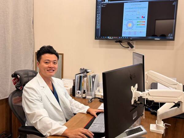 유용재 웰유 가정의학과 원장