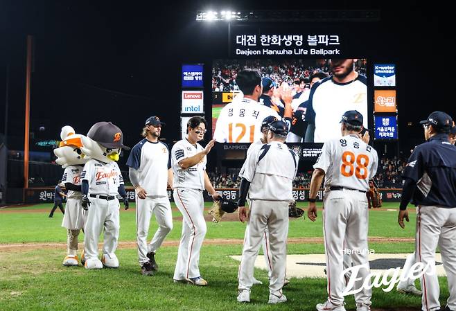 플레이오프 5차전이 24일 오후 6시 30분 대전 한화생명볼파크에서 열린다. 김서현 시리즈가 어떻게 마무리될지 시선이 모인다.&nbsp;