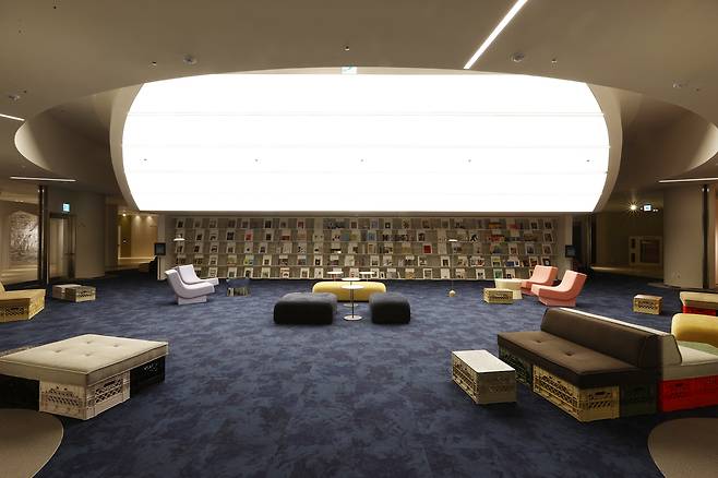 Interior of Gyeonggi Library (Gyeonggi Province)