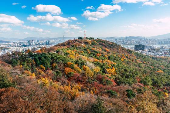 Mount Namsan [GETTY IMAGES BANK]