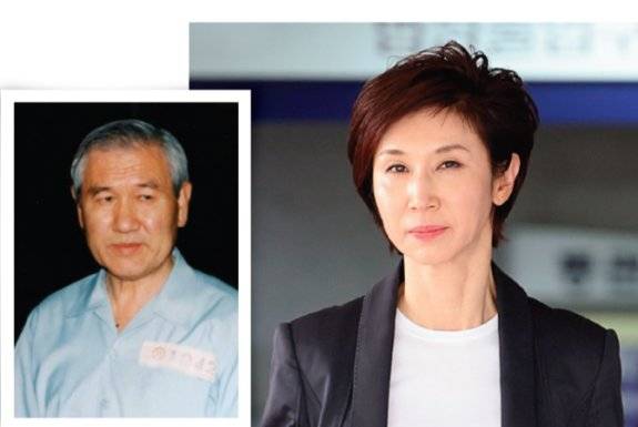 노소영 아트센터 나비 관장. 왼쪽은 노 관장의 선친 노태우 전 대통령이 1996년 8월 26일 서울지법(현 서울중앙지법)에서 열린 12·12 및 5·18 선고 공판 법정에 선 모습. 동아DB·뉴시스