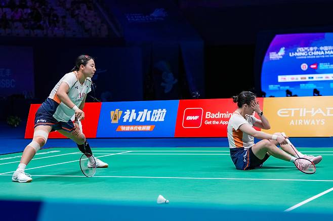 김혜정(오른쪽)과 공희용.  신화연합뉴스