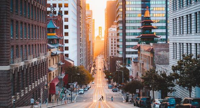 미국 실리콘밸리의 AI 연구원들이 주당 80시간 이상의 초고강도 노동을 하고 있다.[사진｜게티이미지뱅크]&nbsp;