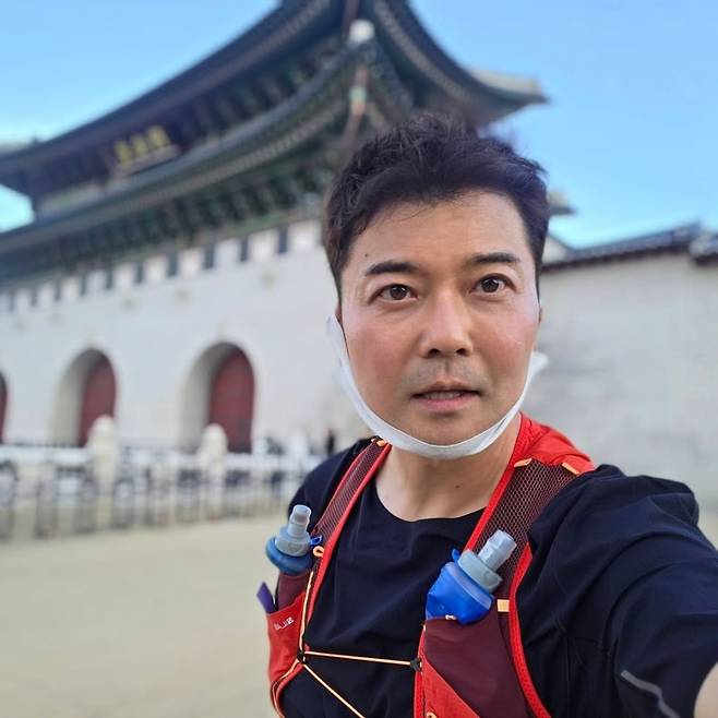 사진 = 전현무 인스타그램