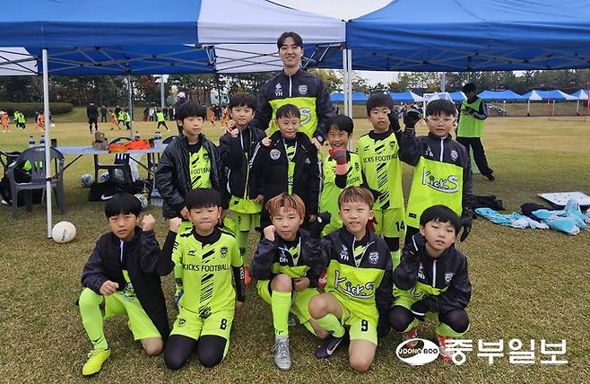 2학년 부문 승리팀 파주킥스풋볼아카데미. 박예지기자