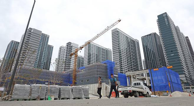 지난해 10월 당시 입주를 앞둔 서울 강동구 둔촌동 올림픽파크포레온 아파트 단지 모습.(사진= 연합뉴스)