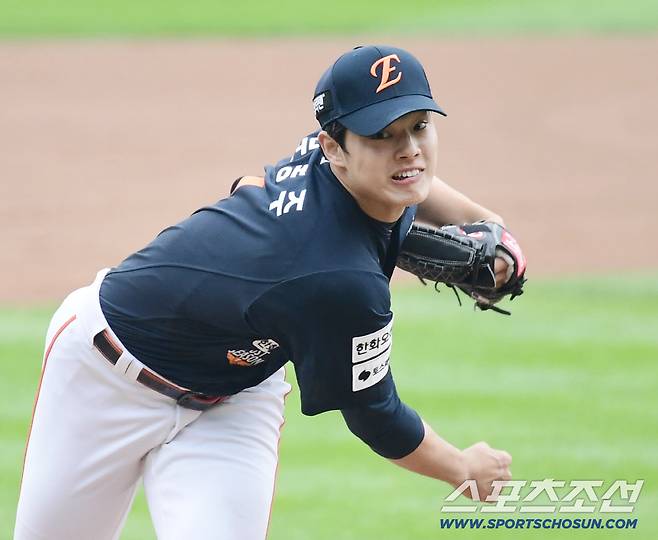 26일 잠실구장에서 열린 한화와 LG의 KS 1차전. 선발 투구하고 있는 한화 문동주. 잠실=송정헌 기자songs@sportschosun.com/2025.10.26/