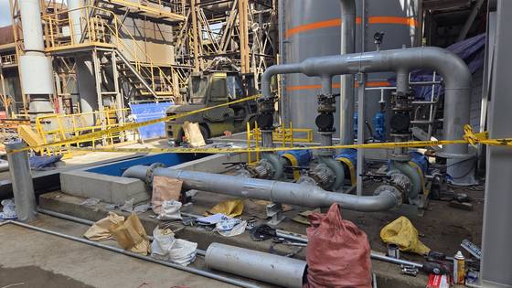 A zinc processing plant in the Duryu Industrial Complex in Angang-eup, Gyeongju, where two workers died and two others were left in critical condition after a suspected gas leak [GYEONGBUK FIRE SERVICE HEADQUARTERS]