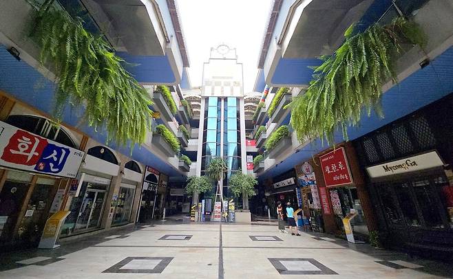 수쿰빗 지역 아침을 여는 코리아타운