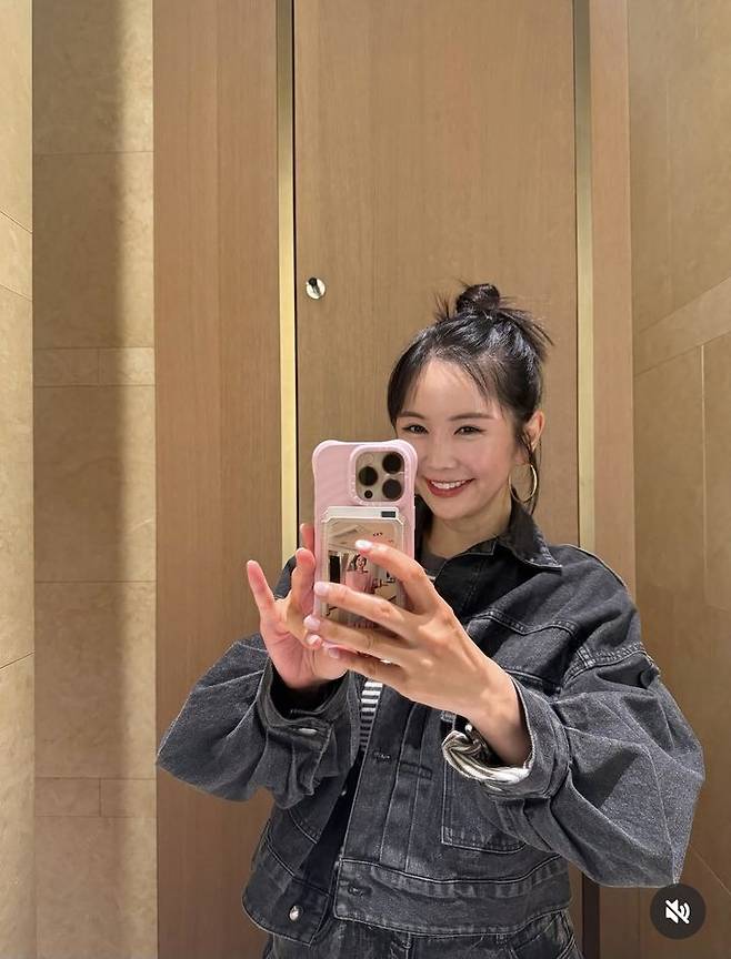 [서울=뉴시스] 장영란. (사진=장영란 인스타그램 캡처)  2025.10.27. photo@newsis.com *재판매 및 DB 금지