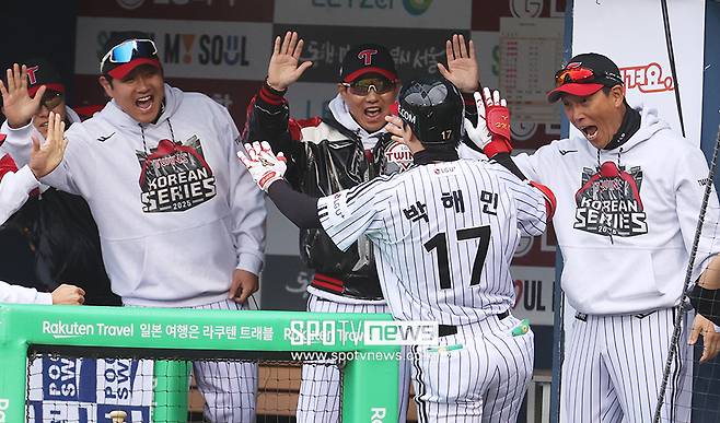 ▲ 염경엽 감독, 박해민 ⓒ곽혜미 기자