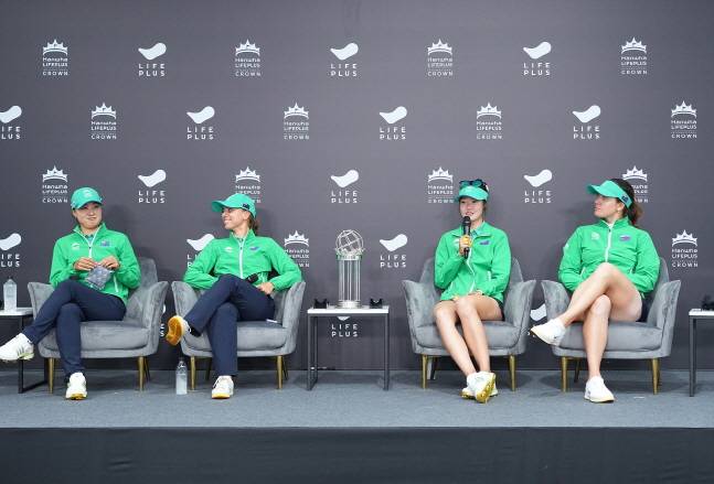 우승 후 기자회견에 나서고 있는 호주 대표팀. 왼쪽부터 이민지, 한나 그린, 그레이스 킴, 스테파니 키리아코. /사진=LPGA 제공
