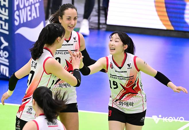 정관장의 막내 세터 최서현. 제공 | 한국배구연맹