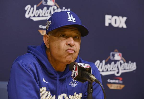 데이브 로버츠 감독은 자신의 발언을 뒤늦게 사과했다. 사진= UPI= 연합뉴스 제공