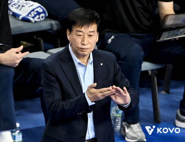 IBK기업은행 김호철 감독/KOVO