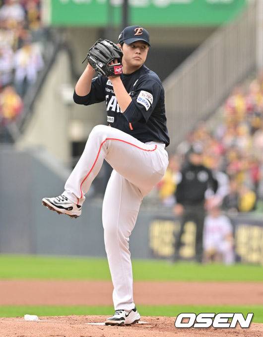 [OSEN=박준형 기자] 한화 문동주 2025.10.26 / soul1014@osen.co.kr