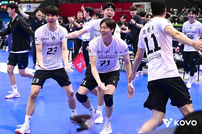 3연승을 기록한 현대캐피탈(KOVO 제공)