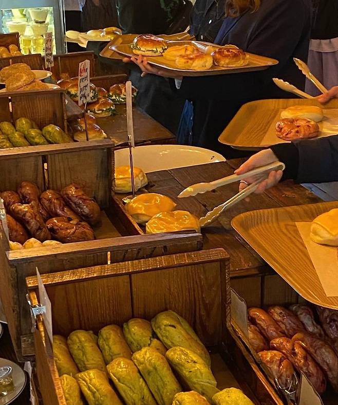 런던베이글뮤지엄 공식 SNS  *재판매 및 DB 금지