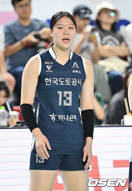 [OSEN=김천, 이석우 기자] 한국도로공사 이지윤 043 2025.10.25 / foto0307@osen.co.kr