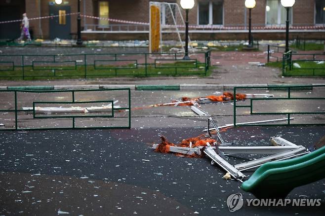 지난 24일 드론 공격 받은 모스크바주 주거지역 [타스 연합뉴스 자료사진. 재판매 및 DB 금지]