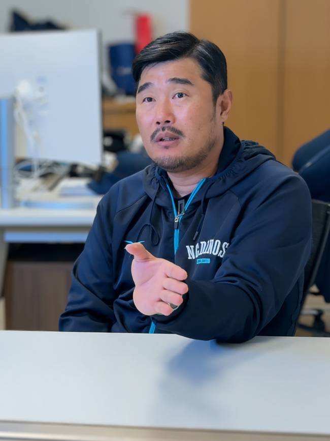 이호준 NC 다이노스 감독이 28일 창원NC파크 감독실에서 인터뷰하고 있다. /김연수 기자