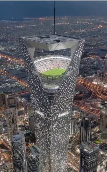 2034년 FIFA월드컵 개최를 준비 중인 사우디아라비아가 네옴시티에 지을거라며 SNS에 공개된 350m 초고층 건물 꼭대기의 4만6000석 규모의 축구장 조감도. [사진 소셜미디어 X 캡처]