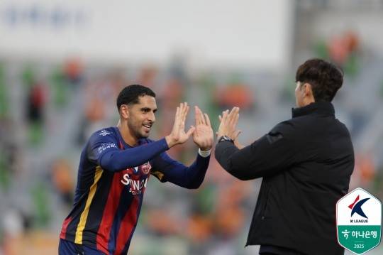 수원FC 외국인 선수 싸박. 사진[연합뉴스]