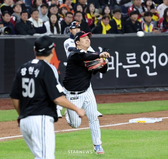 [한번에쓱]추가실점 빌미가 된 '7회말 실책' 문보경
