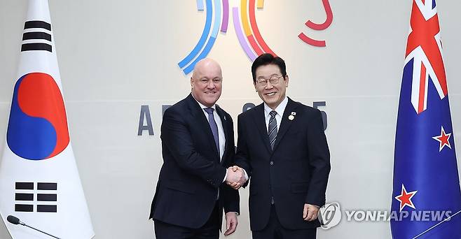 이재명 대통령, 뉴질랜드 총리와 양자회담