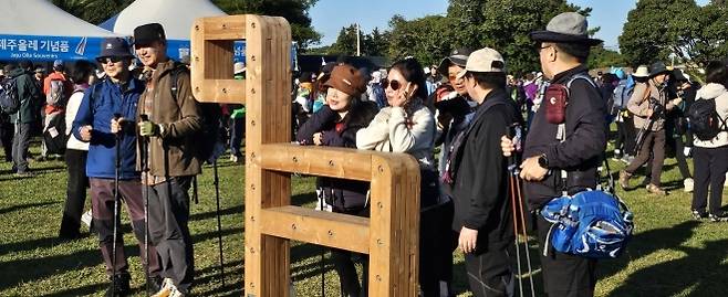 지난해 열렸던 제주올레걷기축제 모습. 제주 강동삼 기자