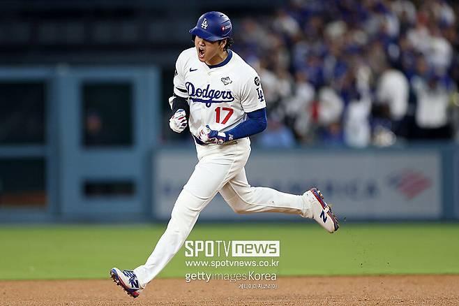 ▲ 극심한 체력 소모에 시달리고 있는 오타니는 6,7차전에 불펜에서 대기할 수 있다며 의지를 불태우고 있다