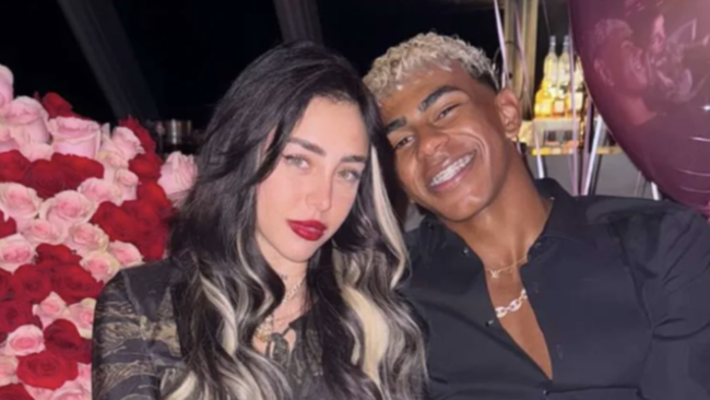 [사진] 야말의 현 여친 니키 니콜