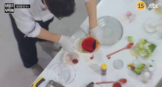 '냉부' 곽튜브♥와이프 위한 김풍의 충격적인 '지옥의 웨딩 케이크'