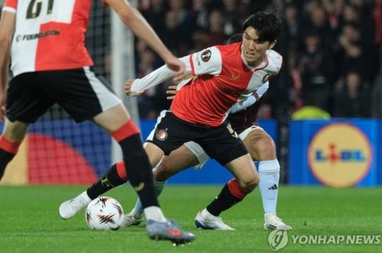 페예노르트의 황인범. 사진.[AP=연합뉴스 자료사진]